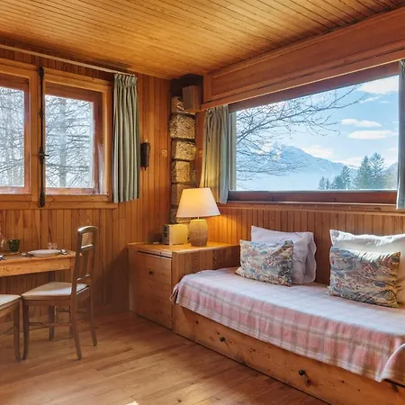 Petit Des Moussoux - Happy *