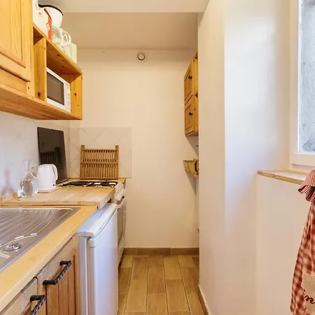 Petit Des Moussoux - Happy