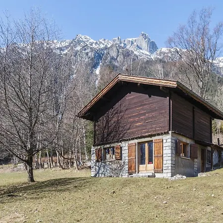 Chalet Petit Chalet Des Moussoux - Happy *