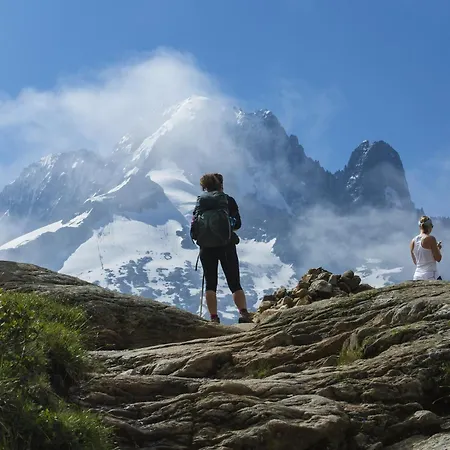 Petit Chalet Des Moussoux In Chamonix | Mont Blanc View & Garden - Happy Rentals Chamonix